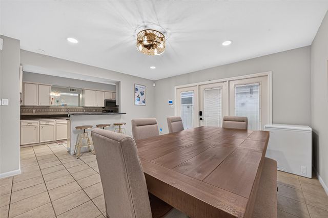 2133 Winrock Boulevard 34, Houston, TX 77057