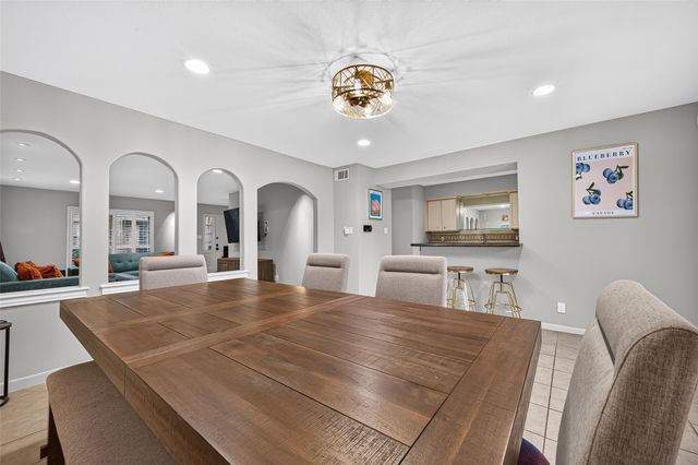 2133 Winrock Boulevard 34, Houston, TX 77057