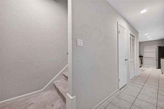 2133 Winrock Boulevard 34, Houston, TX 77057