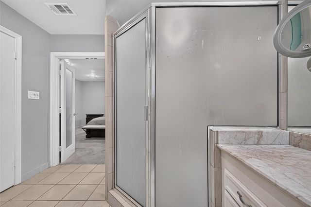 2133 Winrock Boulevard 34, Houston, TX 77057