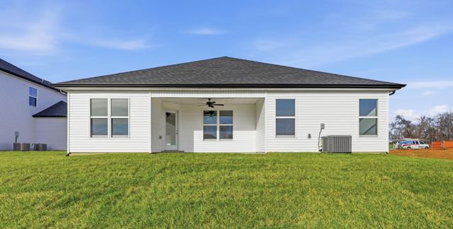 2677 Brewster Dr, Clarksville, TN 37042