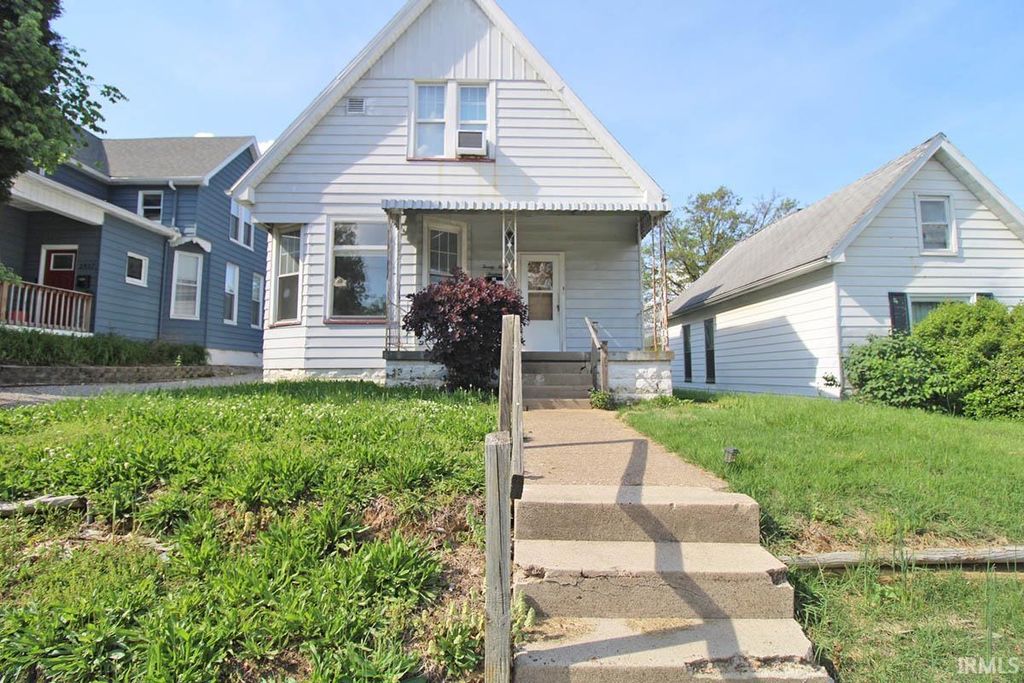 2813 W Franklin Street, Evansville, IN 47712