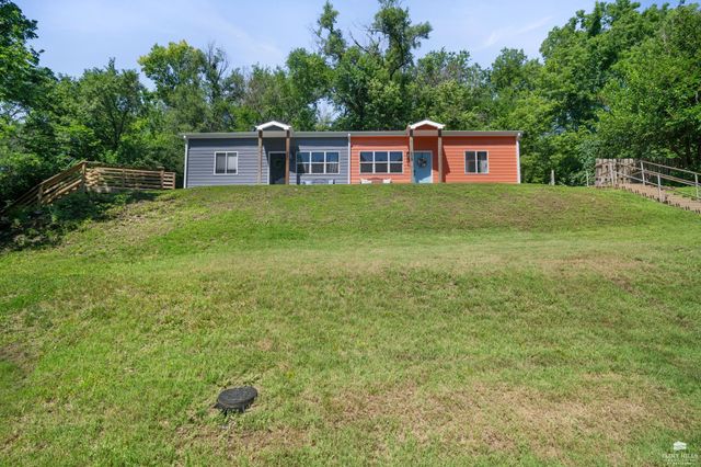 238 Westwood Road, Manhattan, KS 66502