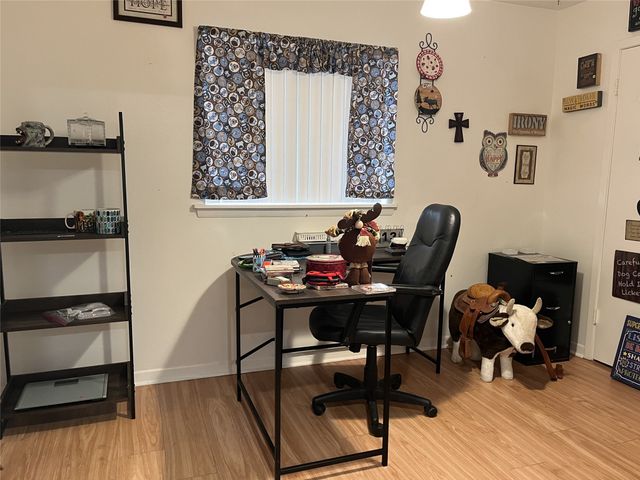 2010 Kyle Drive, Paris, TX 75460