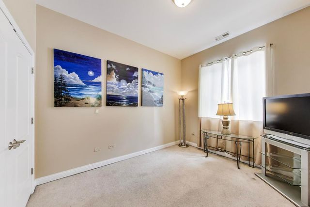 4880 N Clark Street 2A, Chicago, IL 60640