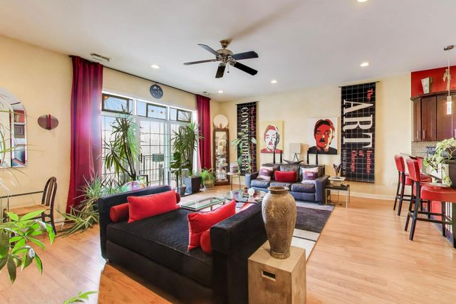 4880 N Clark Street 2A, Chicago, IL 60640