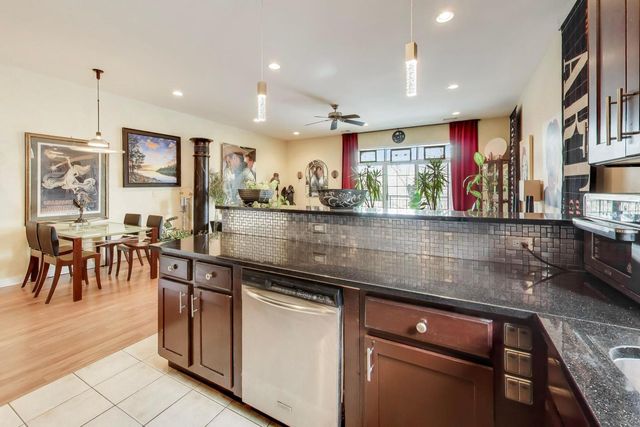 4880 N Clark Street 2A, Chicago, IL 60640