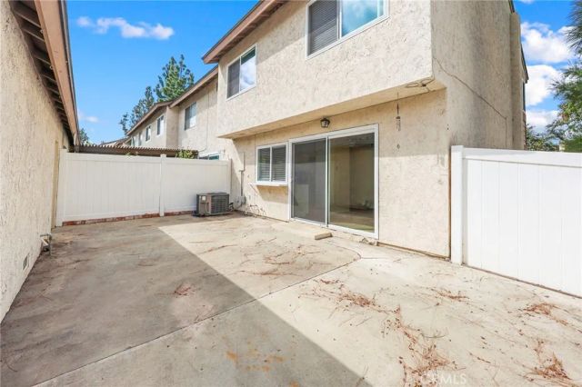 1401 Cheltenham Lane, La Habra, CA 90631