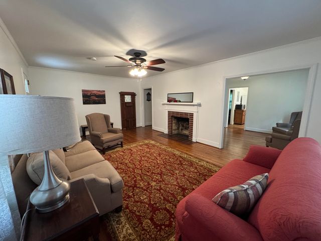604 Penn Street, Edgefield, SC 29824