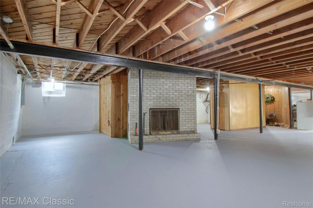 10268 7 Mile Road, Salem Township, MI 48167