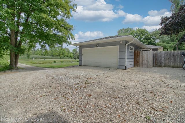 10268 7 Mile Road, Salem Township, MI 48167