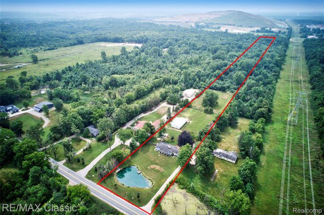 10268 7 Mile Road, Salem Township, MI 48167