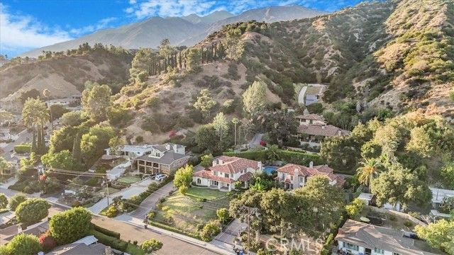 891 Crescent Drive, Monrovia, CA 91016