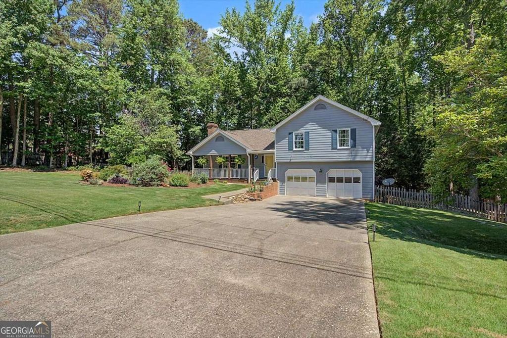 1354 W Prospect Drive, Lawrenceville, GA 30043