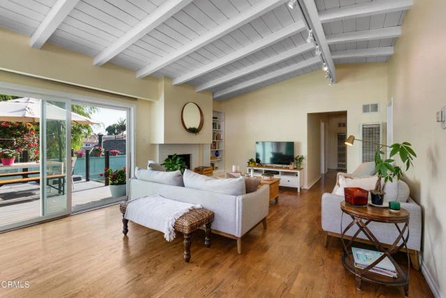 308 S Redondo Avenue, Manhattan Beach, CA 90266