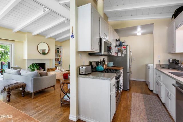 308 S Redondo Avenue, Manhattan Beach, CA 90266