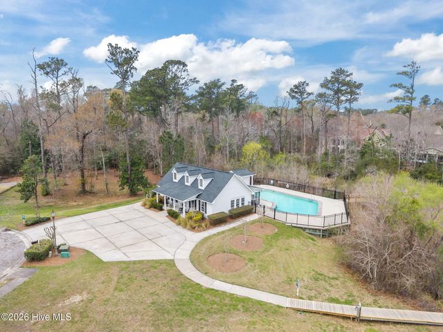 10245 Mariners Cove Court, Leland, NC 28451