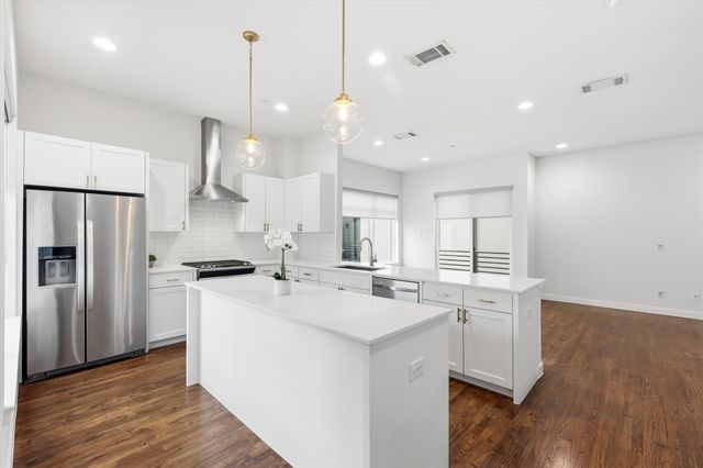 2111 Bennett Avenue 30, Dallas, TX 75206