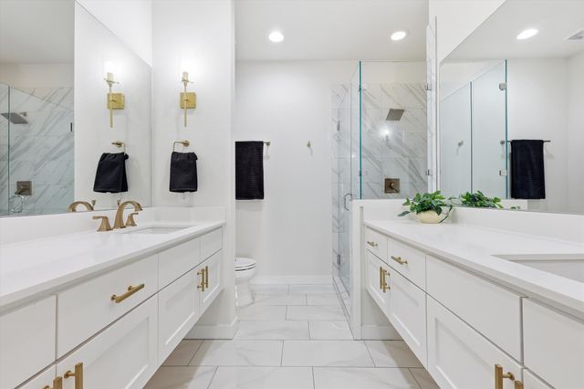 2111 Bennett Avenue 30, Dallas, TX 75206