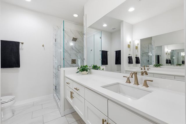 2111 Bennett Avenue 30, Dallas, TX 75206