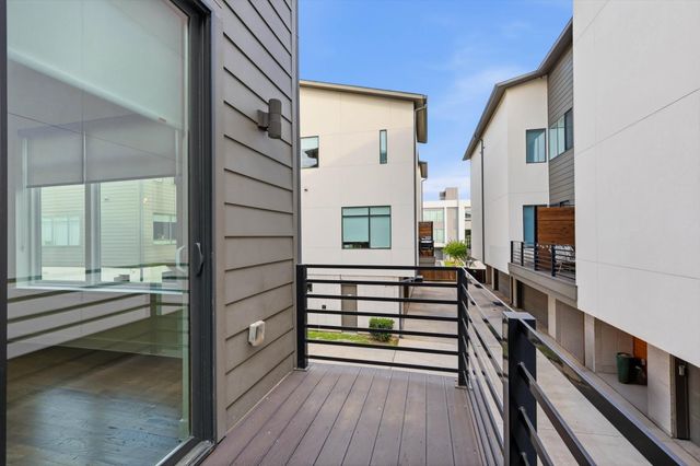 2111 Bennett Avenue 30, Dallas, TX 75206