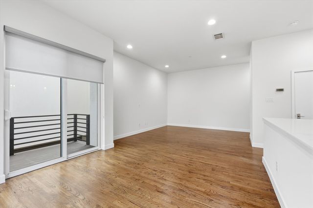 2111 Bennett Avenue 30, Dallas, TX 75206