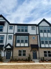 545 Annie Lowery Way, Davidson, NC 28036