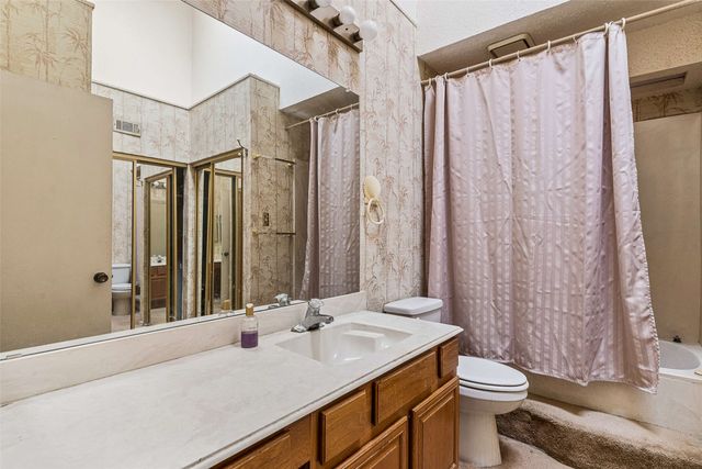 18040 Midway Road 105, Dallas, TX 75287