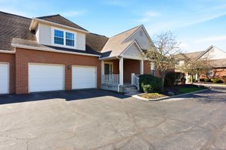 7041 Greensview Village Drive, Canal Winchester, OH 43110