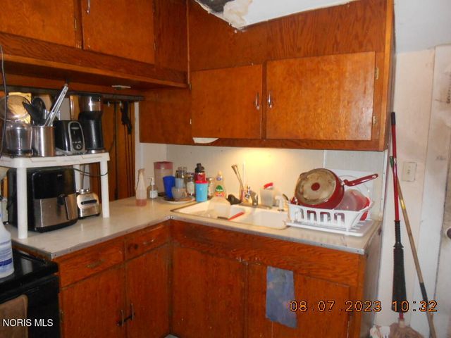 1610 Nevada Street, Toledo, OH 43605