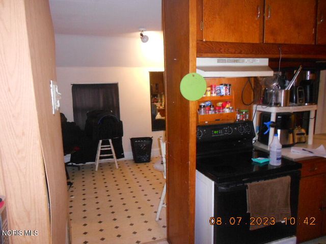 1610 Nevada Street, Toledo, OH 43605