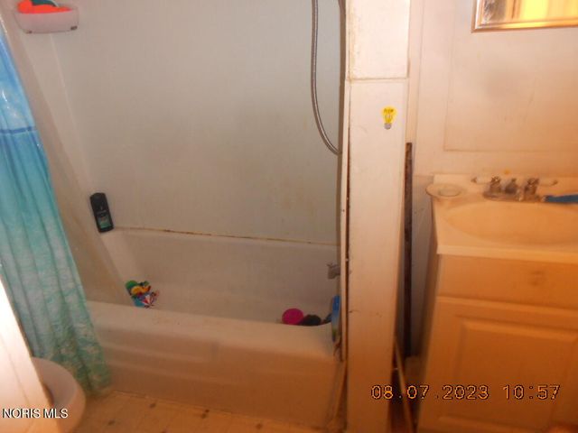 1610 Nevada Street, Toledo, OH 43605