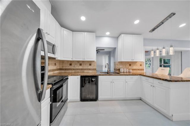 4424 13th AVE, Cape Coral, FL 33914