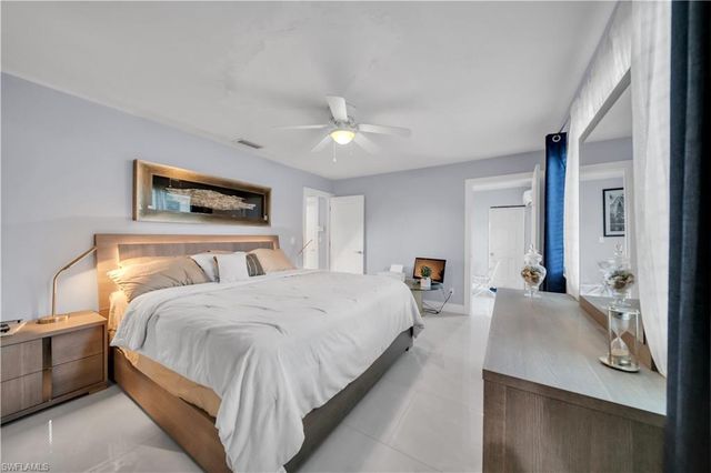 4424 13th AVE, Cape Coral, FL 33914