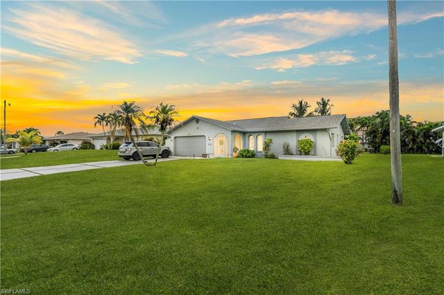 4424 13th AVE, Cape Coral, FL 33914