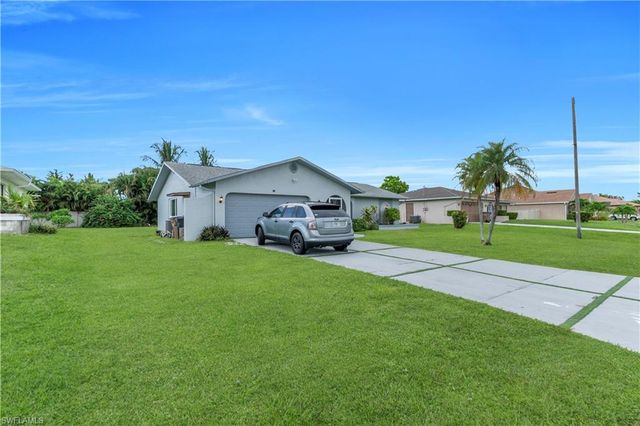 4424 13th AVE, Cape Coral, FL 33914