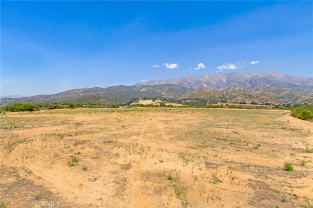 39534 Eastview, Yucaipa, CA 92399