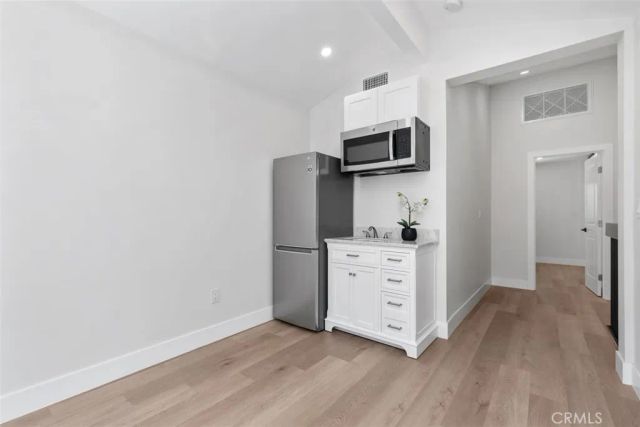 3871 Hendrix Street, Irvine, CA 92614