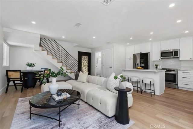 3871 Hendrix Street, Irvine, CA 92614