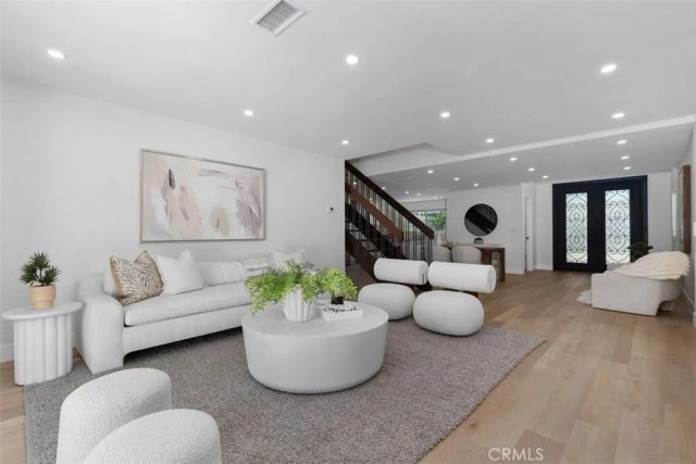 3871 Hendrix Street, Irvine, CA 92614