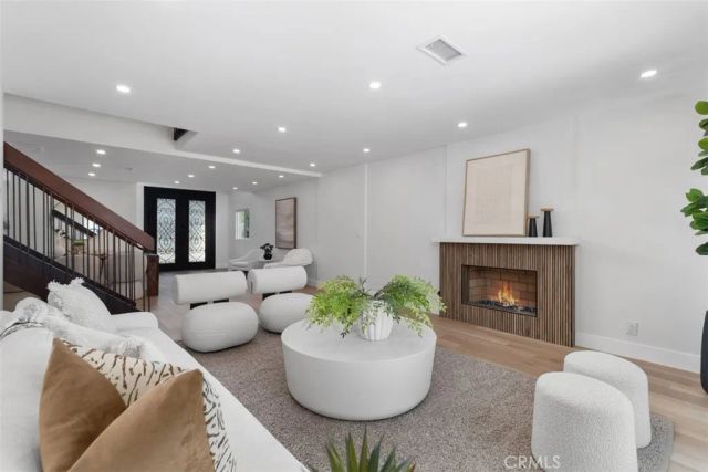 3871 Hendrix Street, Irvine, CA 92614