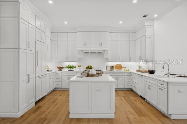 14 Chaplin Dr, Hilton Head Island, SC 29926