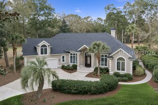 14 Chaplin Dr, Hilton Head Island, SC 29926