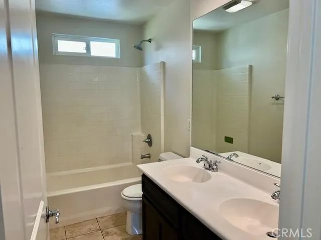 14566 Rochester, Chino, CA 91710