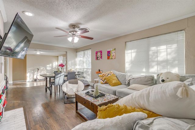 3244 Lubbock Avenue, Fort Worth, TX 76109