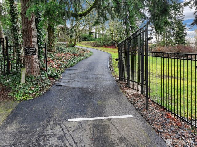 19205 124th Avenue SE, Kent, WA 98031