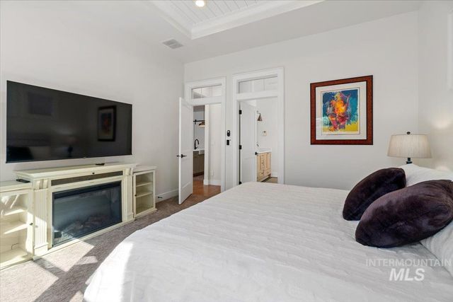 207 W Wrangler St., Meridian, ID 83646