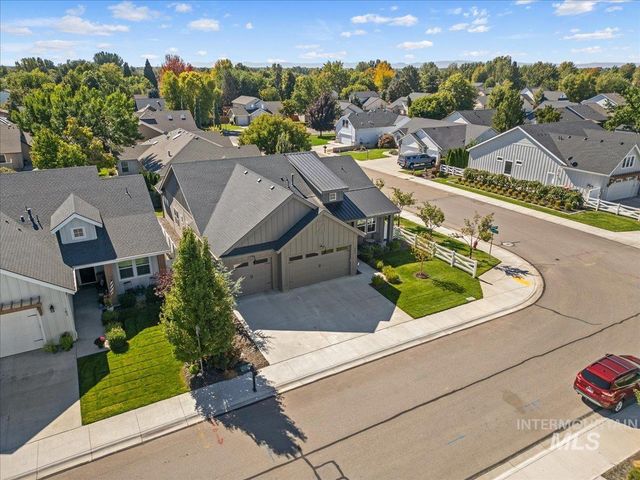 207 W Wrangler St., Meridian, ID 83646