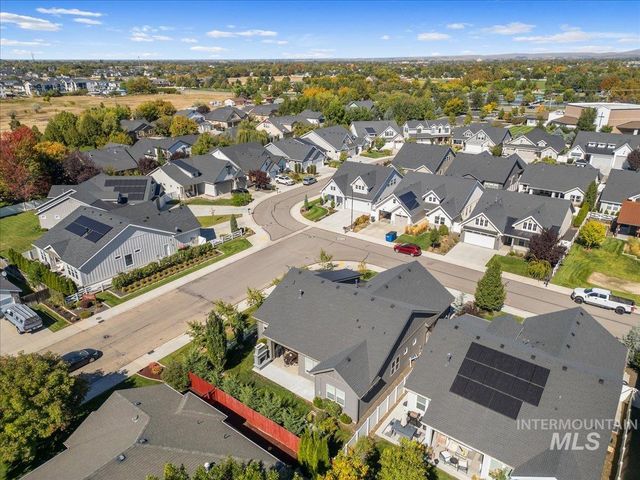 207 W Wrangler St., Meridian, ID 83646