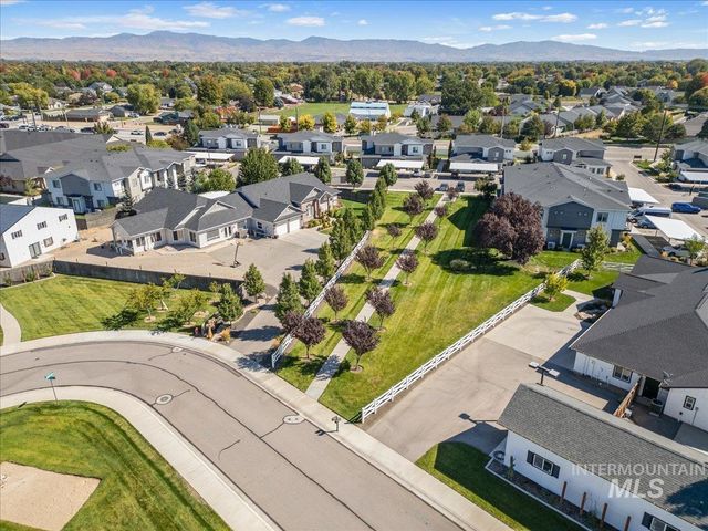 207 W Wrangler St., Meridian, ID 83646